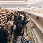 台風の前日、スーパーの食パンが売り切れていた話から考える集客・マーケティングの基本